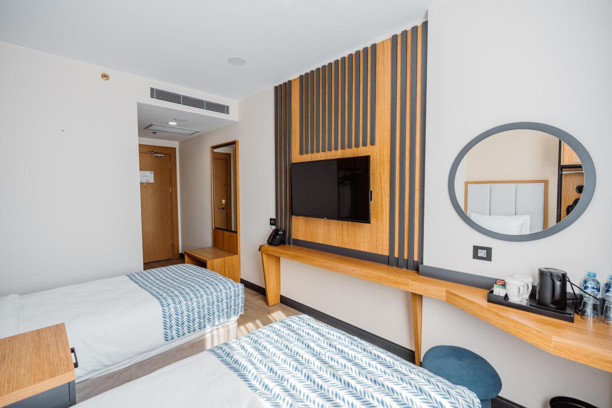 Best Western Plus Batumi Exterior foto